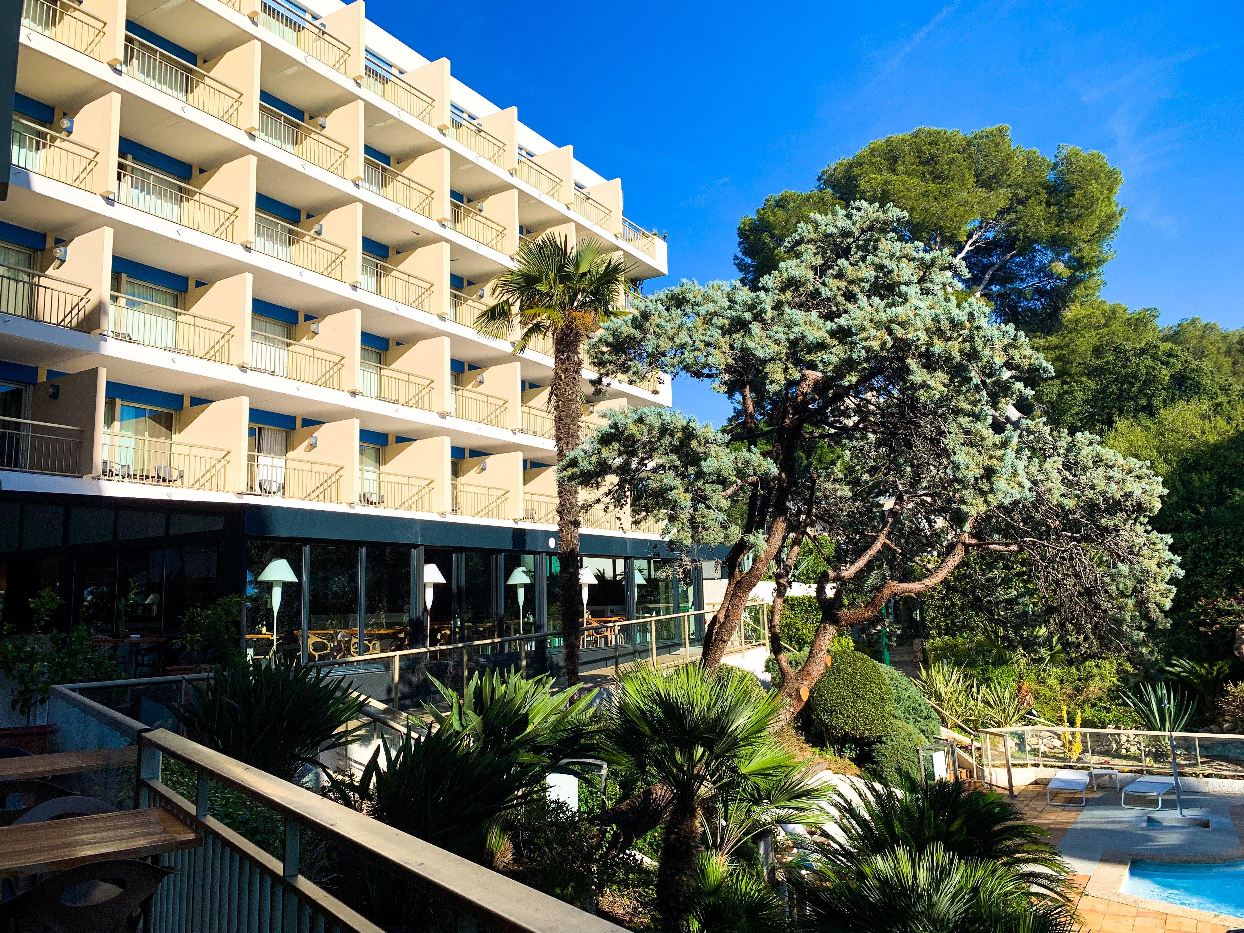 Luxotel Cannes Bagian luar foto