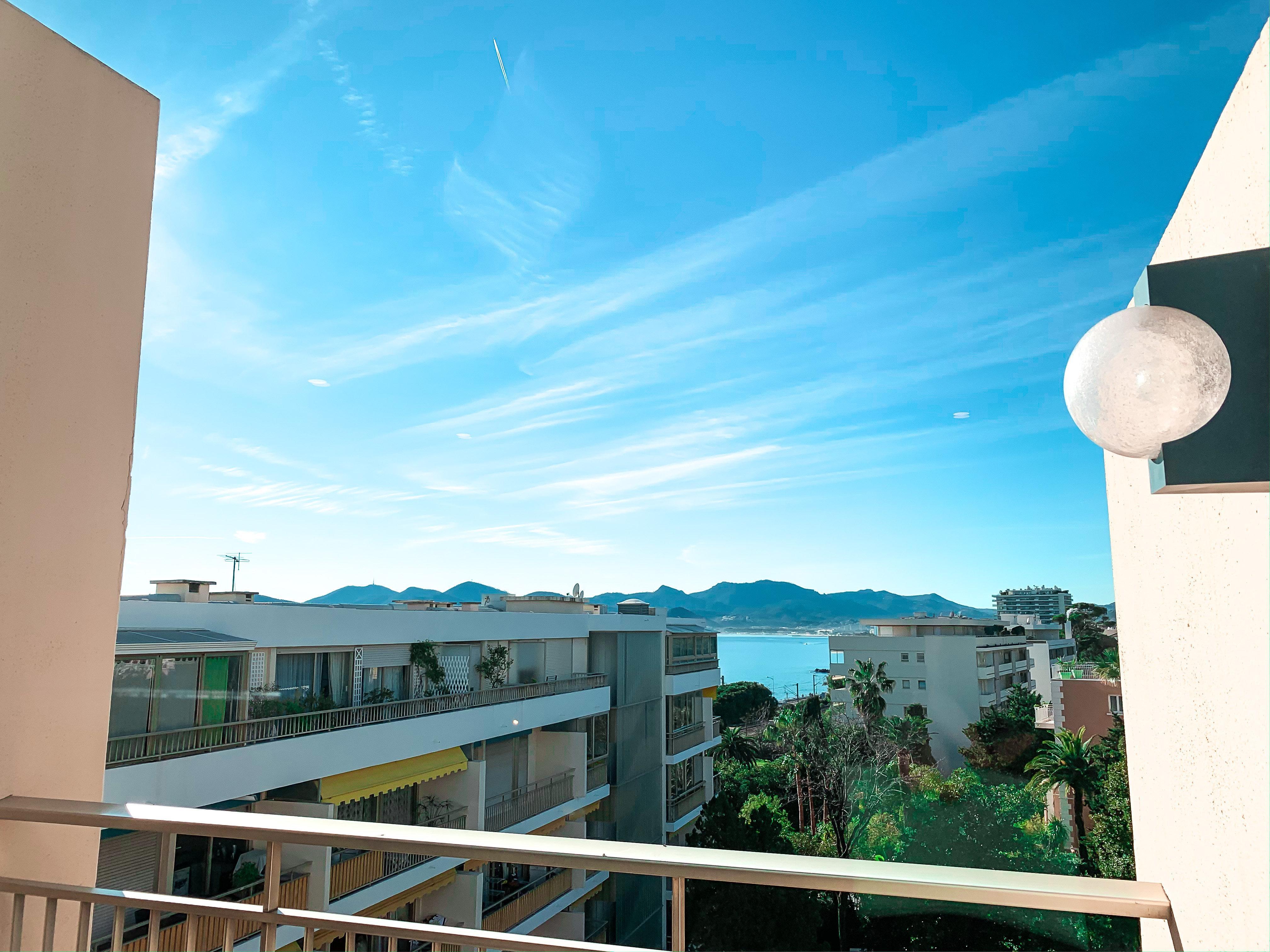 Luxotel Cannes Bagian luar foto